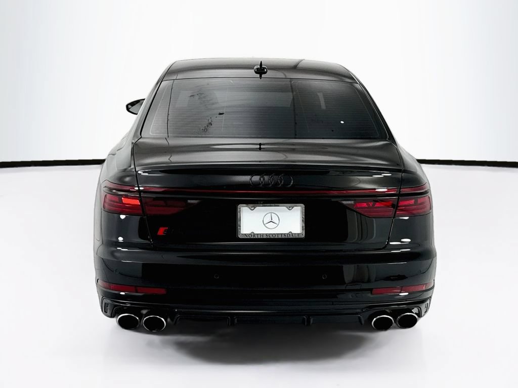 Used 2024 Audi S8 AWD/4WD image 6