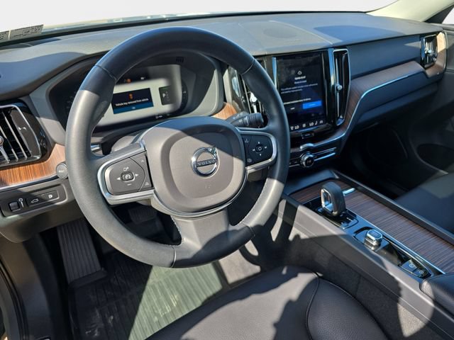Used 2022 Volvo XC60 T8 Inscription Expression w/ Advanced Package AWD/4WD image 19