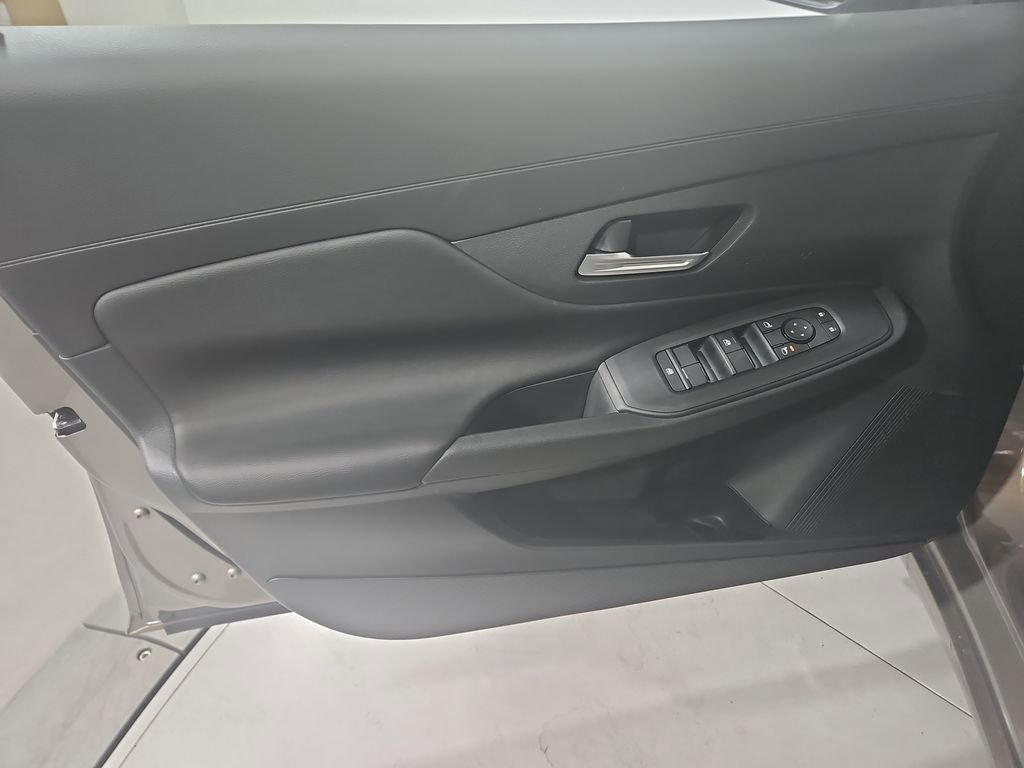 New 2026 Nissan Sentra SV image 10