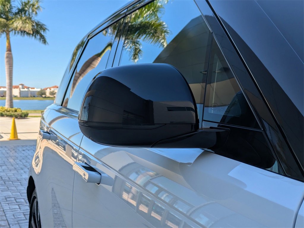 Used 2025 Land Rover Range Rover Sport Dynamic SE image 12