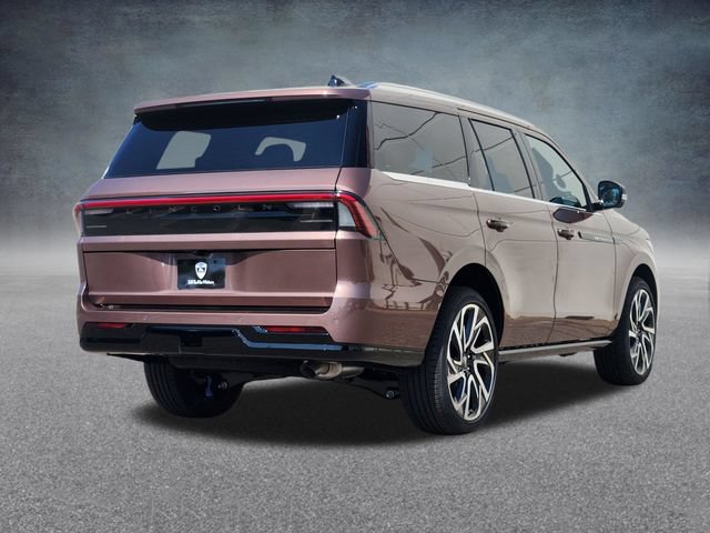 New 2027 Lincoln Navigator Black Label AWD/4WD image 7