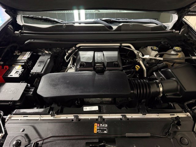 Used 2024 Chevrolet Colorado Z71 w/ Z71 Convenience Package 2 AWD/4WD image 41