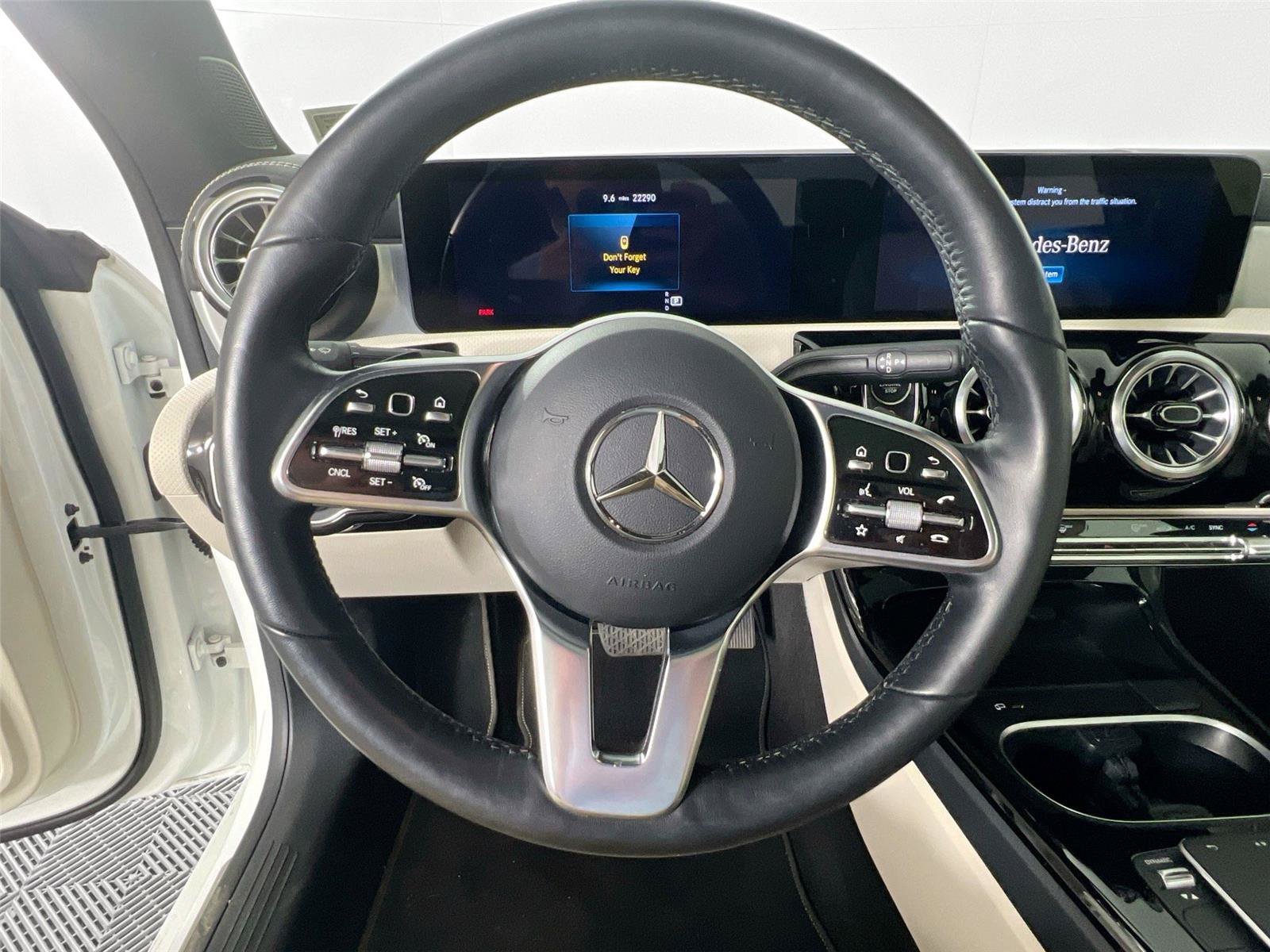 Certified 2023 Mercedes-Benz CLA 250 4MATIC image 11