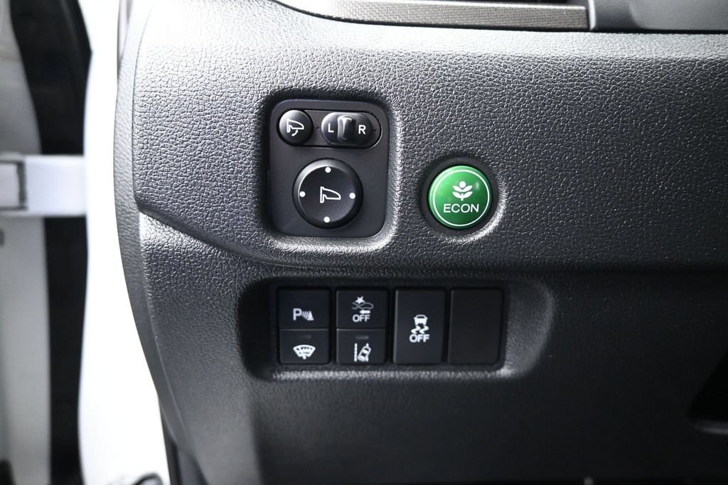 Used 2022 Honda Passport TrailSport image 17
