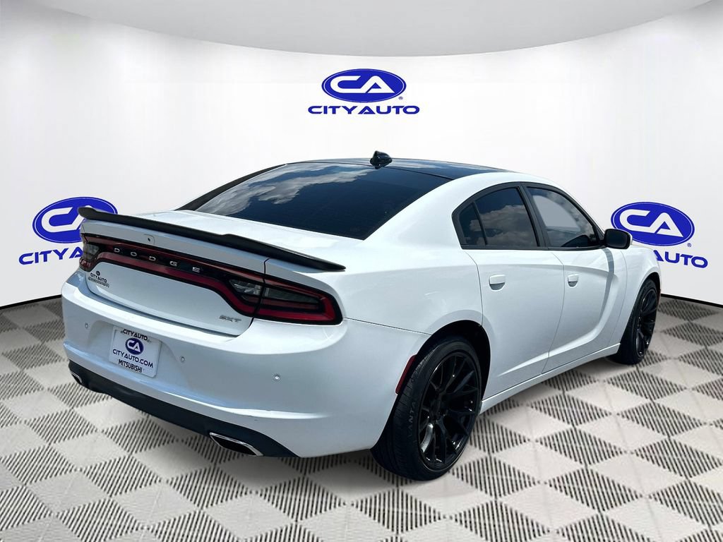 Used 2018 Dodge Charger SXT Plus w/ Quick Order Package 29J RWD image 4