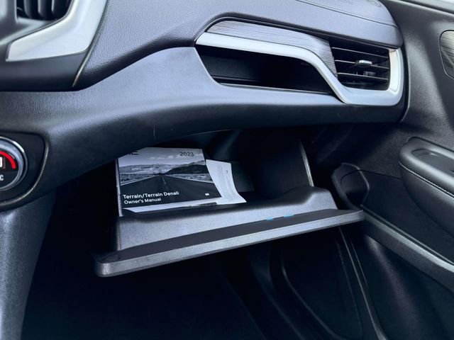 Certified 2023 GMC Terrain SLE w/ Driver Convenience Package AWD/4WD image 34