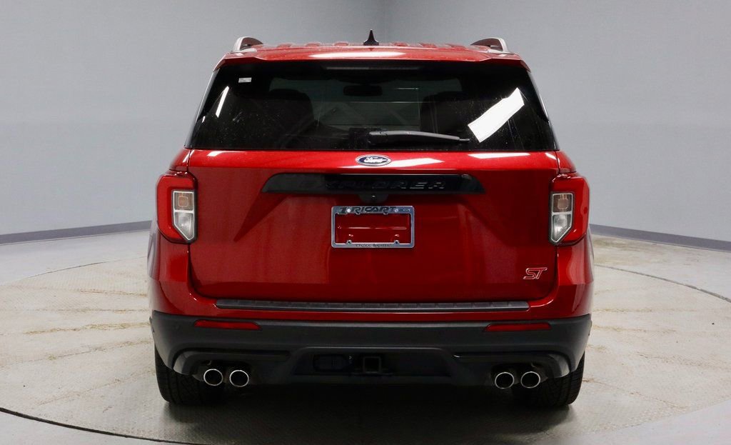 Certified 2022 Ford Explorer ST w/ Equipment Group 401A image 11