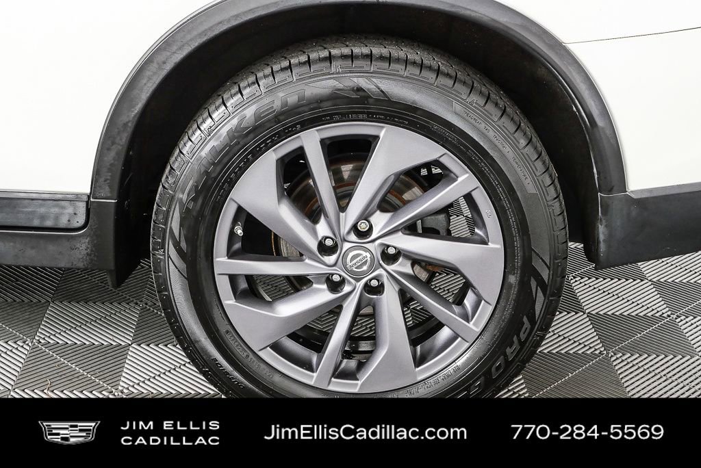Used 2016 Nissan Rogue SL w/ SL Premium Package image 39