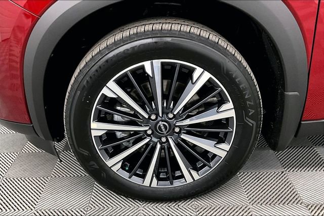 New 2026 Nissan Pathfinder Platinum image 12