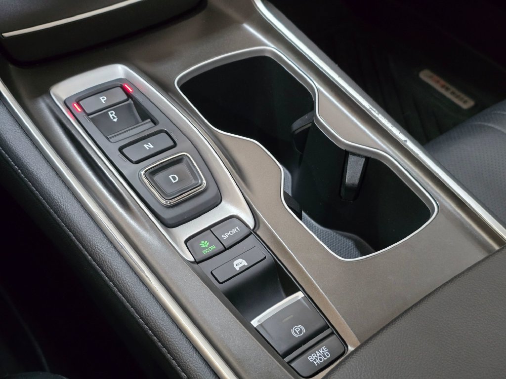Used 2020 Honda Accord Touring image 16