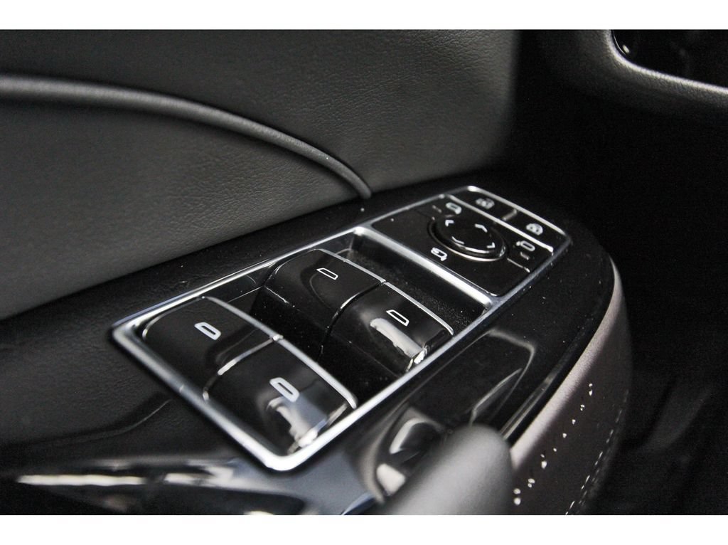 New 2027 Cadillac Lyriq Sport AWD/4WD image 15