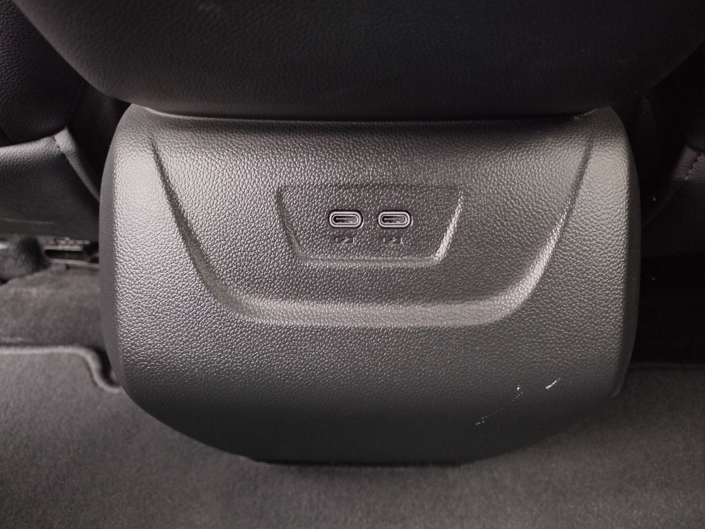 Used 2024 Chevrolet Blazer EV LT image 23