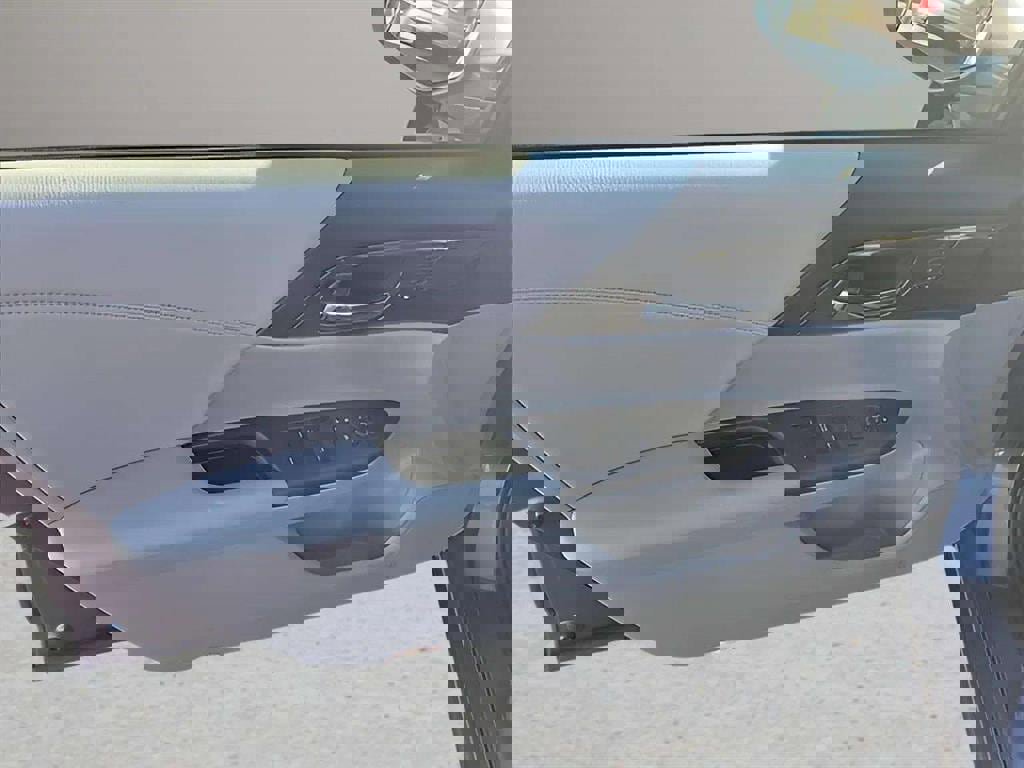 Used 2017 Honda Accord EX-L image 24