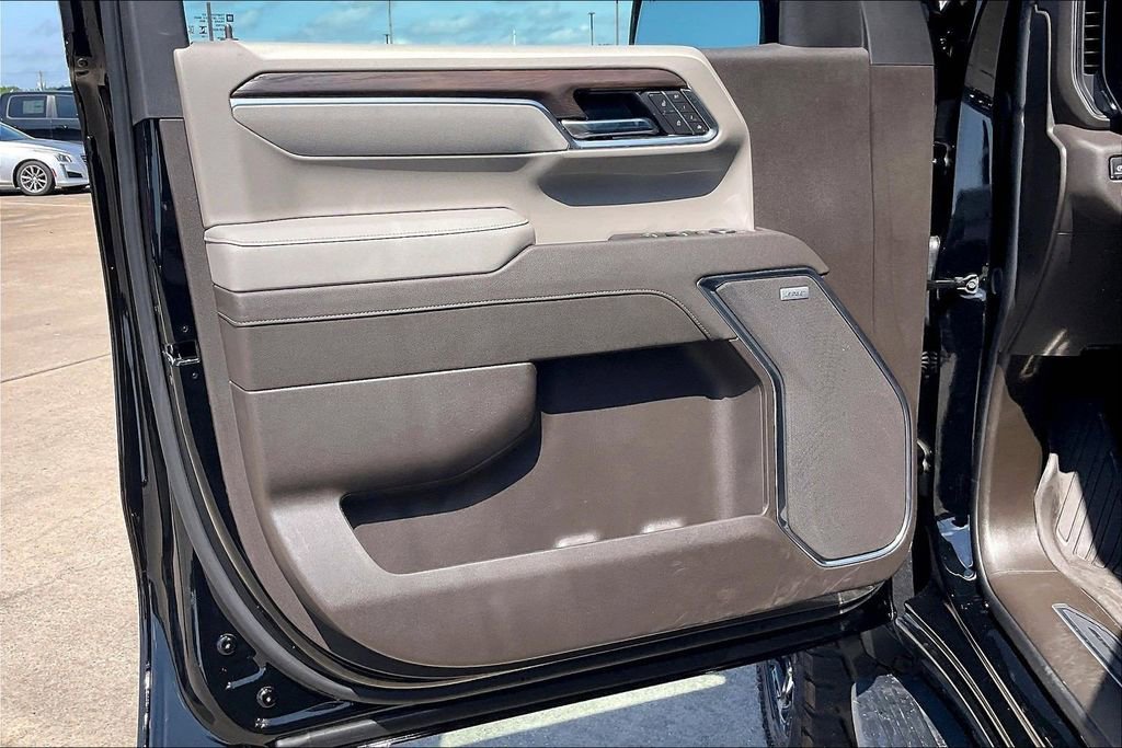 New 2026 GMC Sierra 1500 SLT AWD/4WD image 13