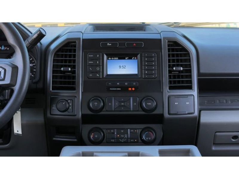Used 2022 Ford F250 XL w/ Power Equipment Group image 35