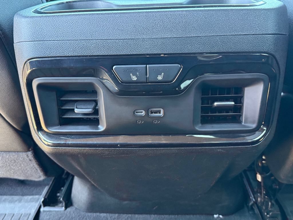 Used 2024 GMC Sierra 2500 AT4 w/ AT4 Preferred Package AWD/4WD image 40