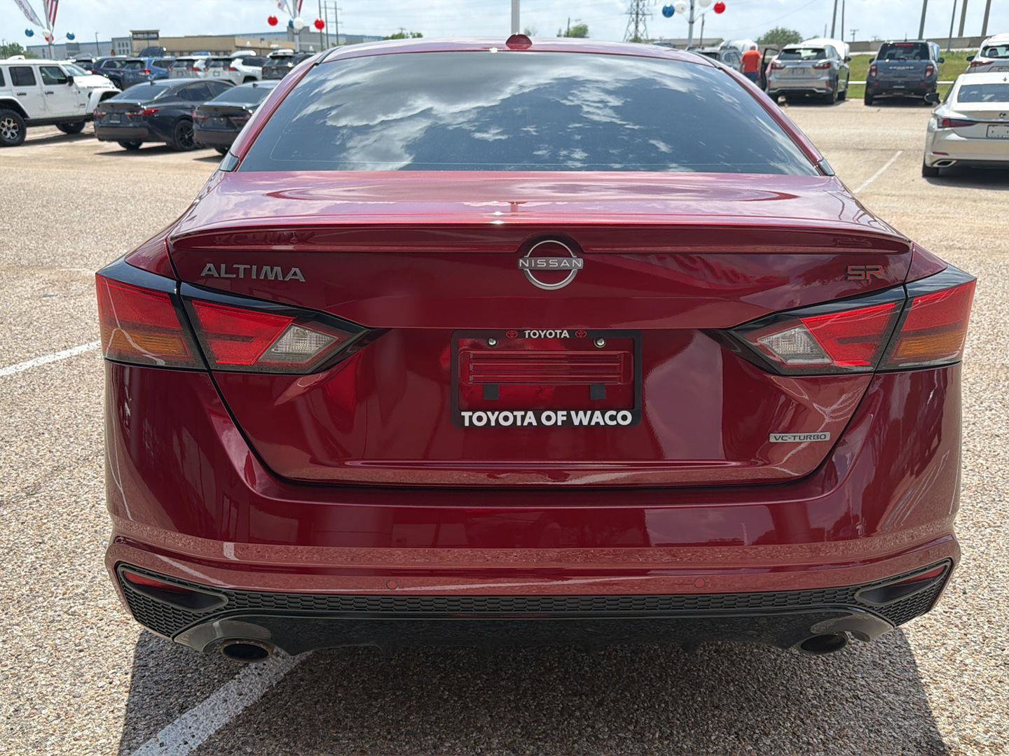 Used 2024 Nissan Altima 2.0 SR FWD image 4