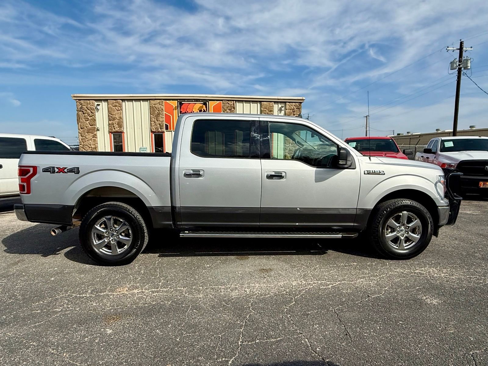 Used 2019 Ford F150 XLT w/ Equipment Group 302A Luxury image 2