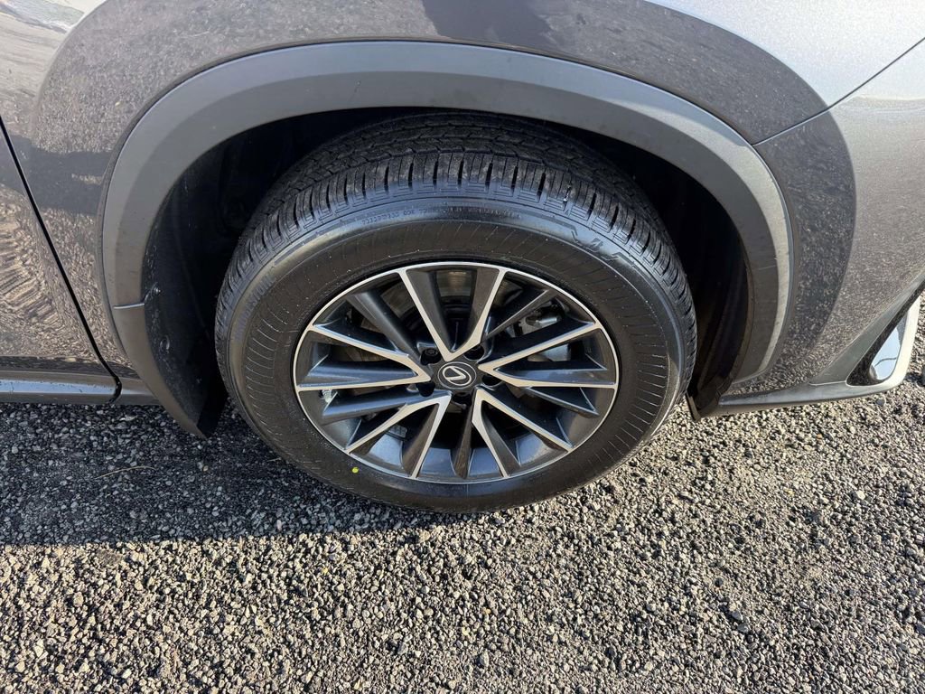 Used 2023 Lexus NX 350 AWD image 7