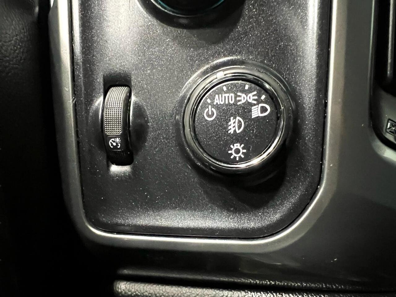 Used 2015 Chevrolet Silverado 1500 LT w/ All Star Edition image 35