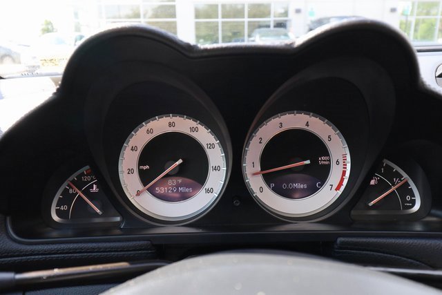 Used 2011 Mercedes-Benz SL 550 image 6