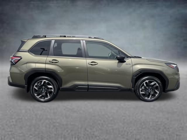 Certified 2025 Subaru Forester Premium w/ Protection Package (1PH) image 5