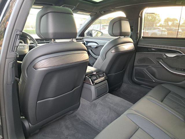 Certified 2025 Audi A8 L 3.0T w/ Executive Package AWD/4WD image 11