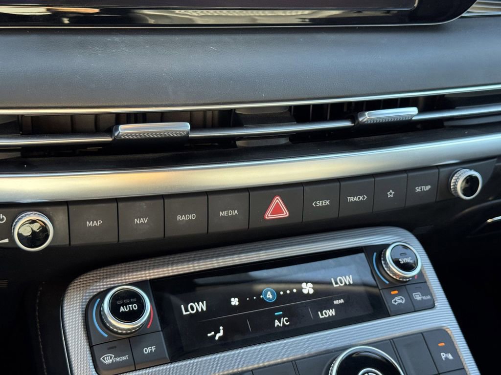 Used 2023 Hyundai Palisade Calligraphy FWD image 15
