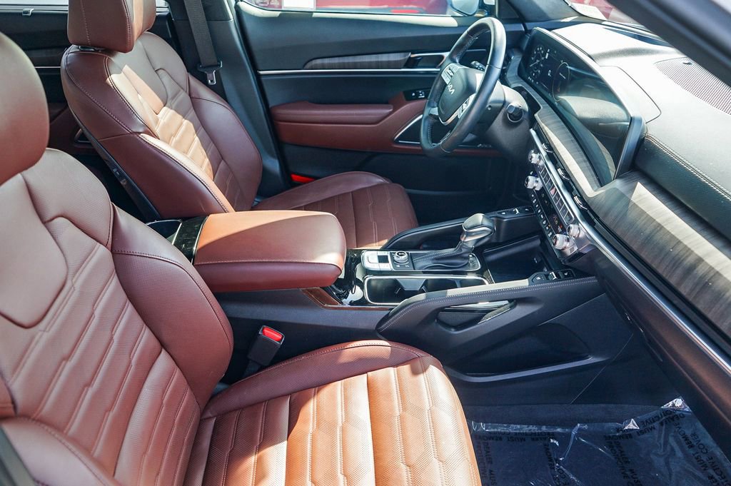 Used 2024 Kia Telluride SX Prestige image 17