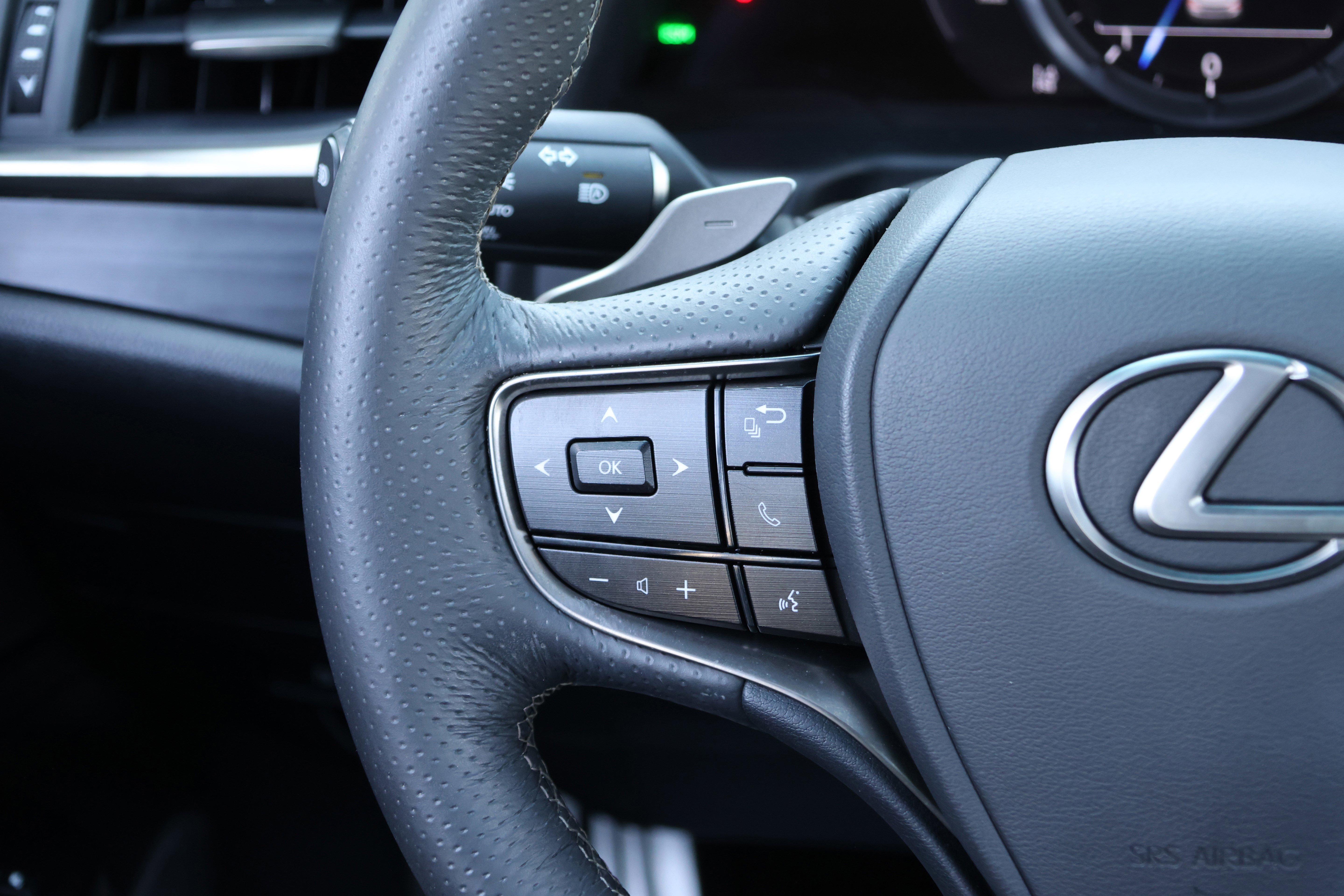 Used 2021 Lexus ES 350 F Sport w/ Accessory Package 2 FWD image 17