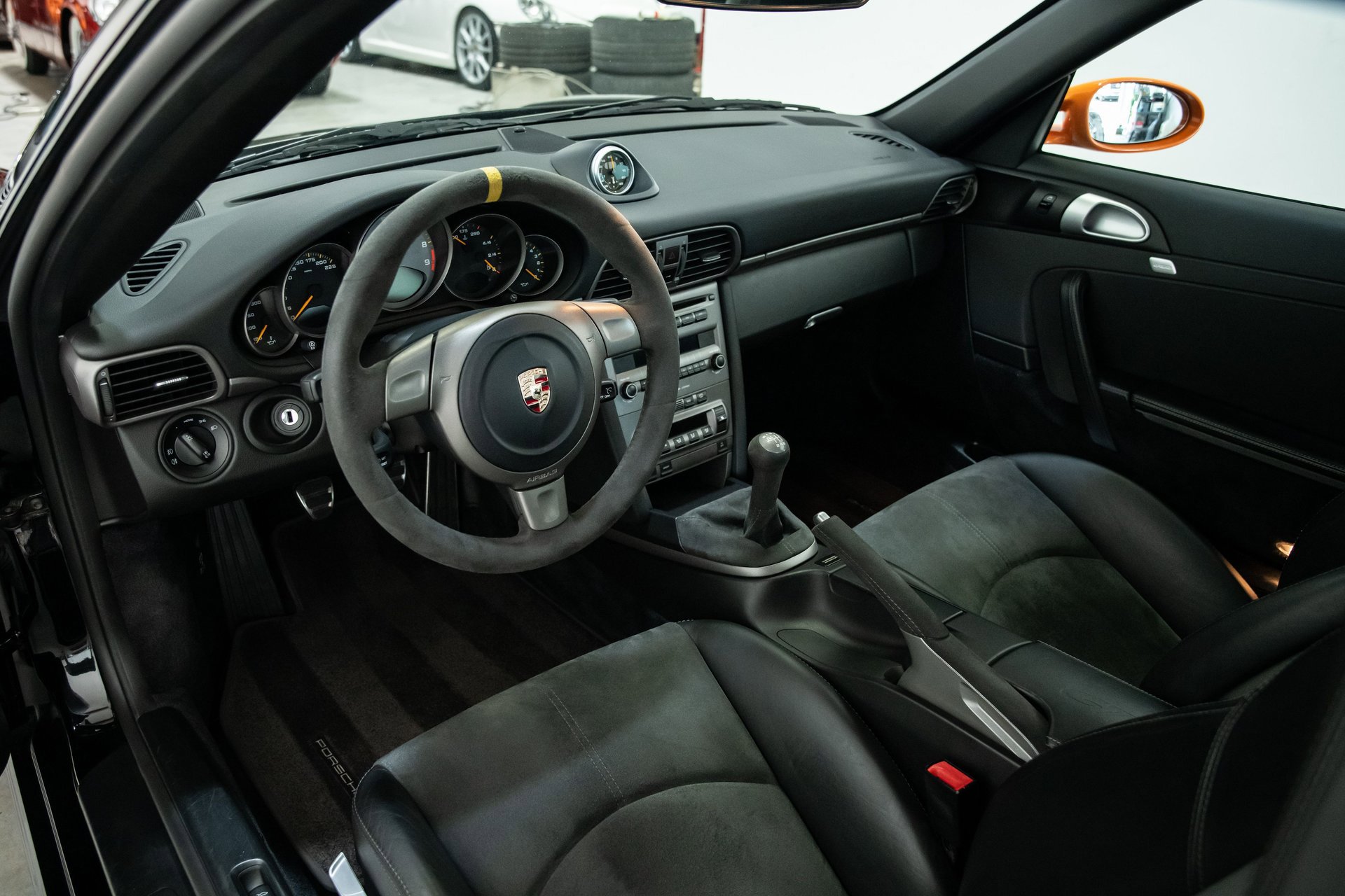Used 2007 Porsche 911 GT3 RS image 31