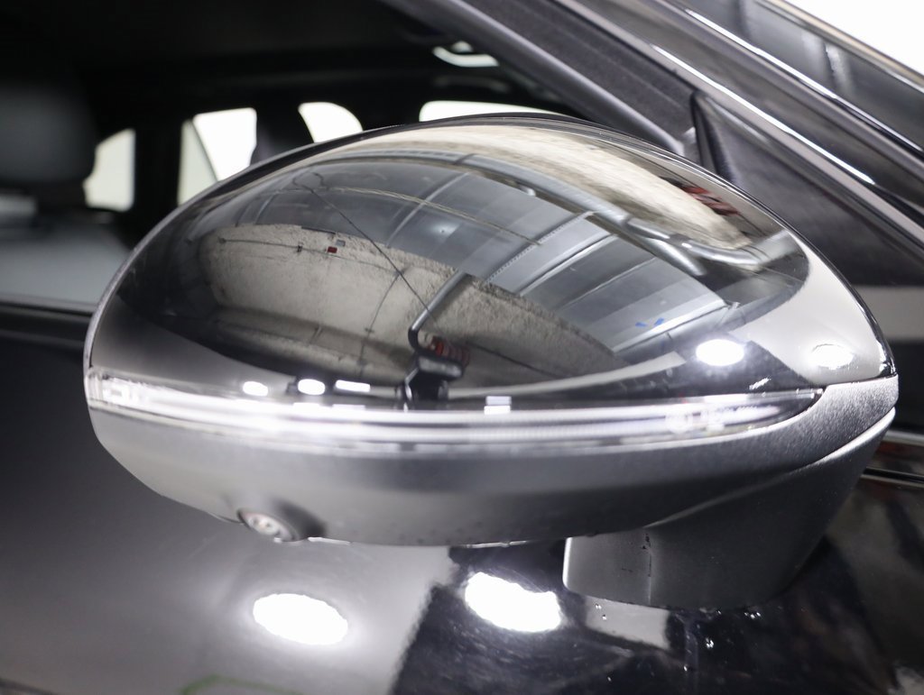 Used 2024 Mercedes-Benz GLC 300 4MATIC image 58