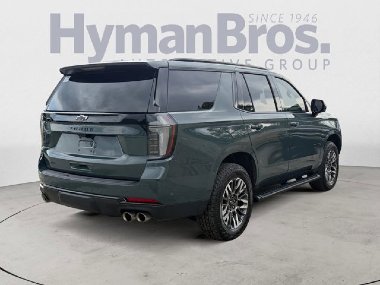 Used 2025 Chevrolet Tahoe Z71 w/ Z71 Off-Road Package image 3