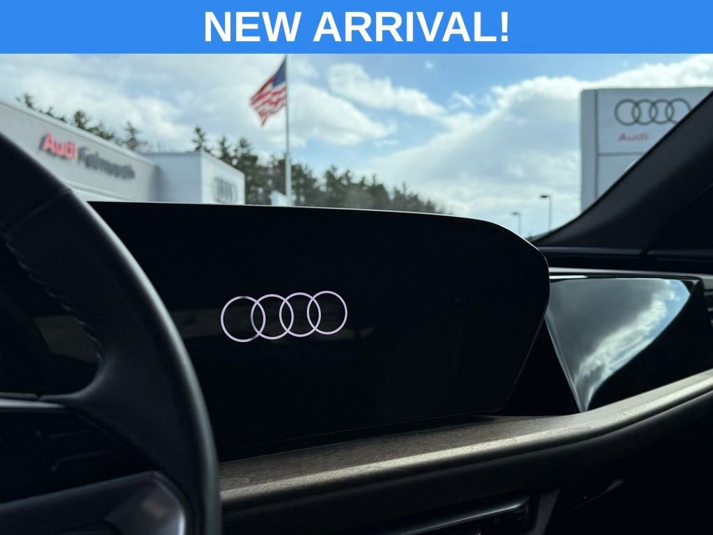 Used 2025 Audi Q5 Premium w/ Convenience Package image 27