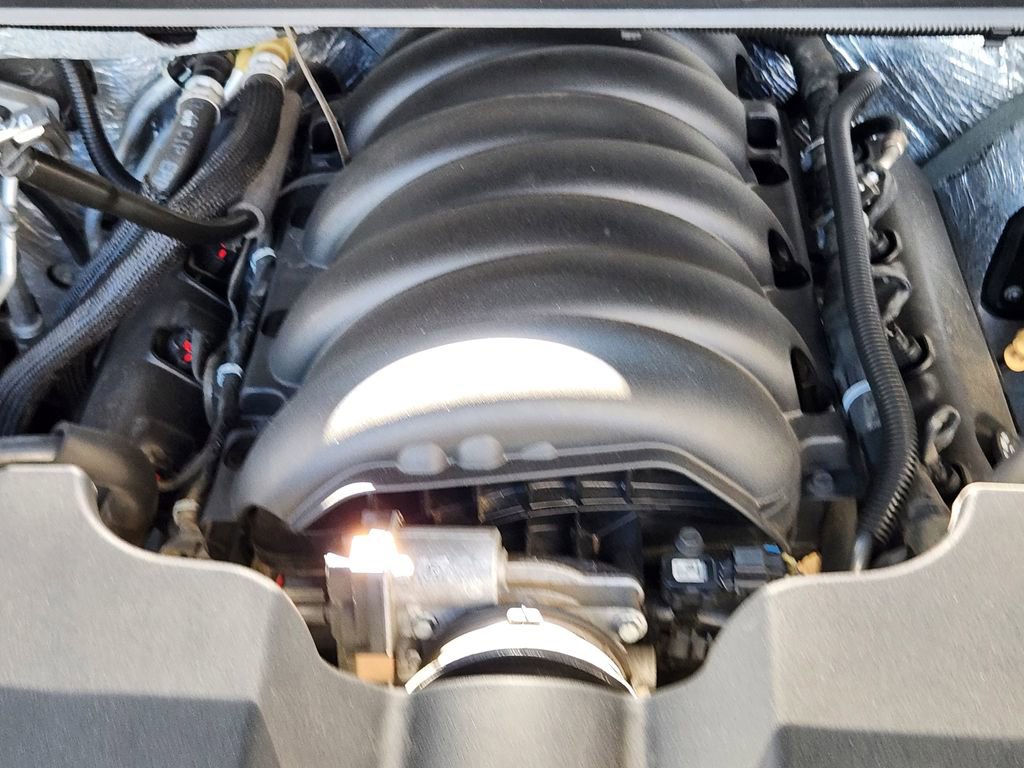 Used 2018 Chevrolet Tahoe Premier image 17