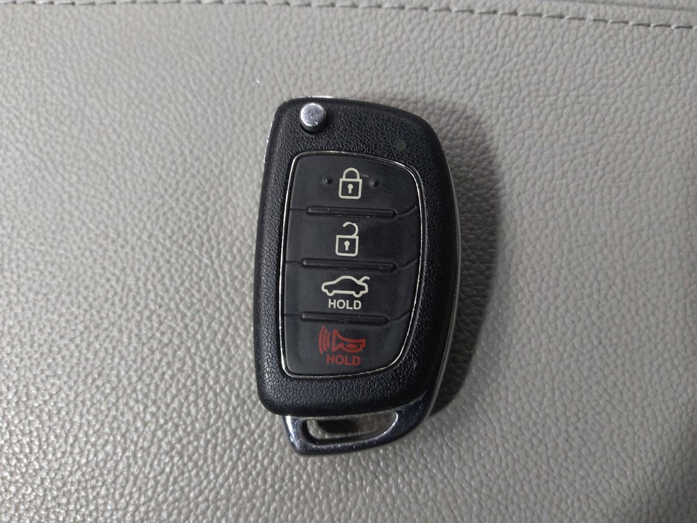 Used 2017 Hyundai Sonata Sport FWD image 32