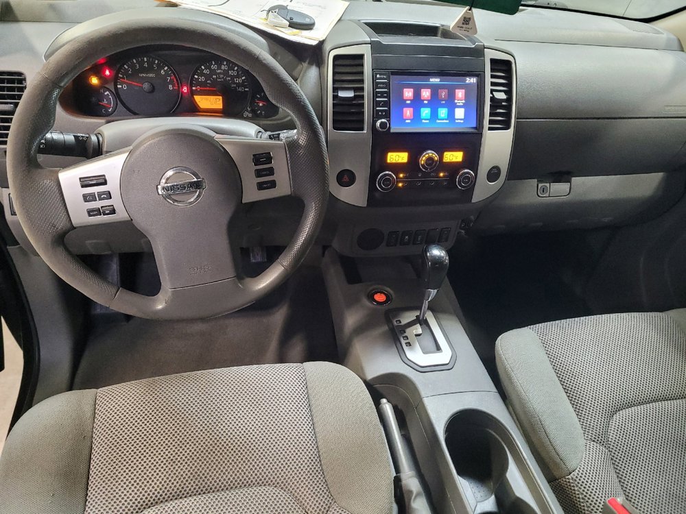 Used 2020 Nissan Frontier SV image 22