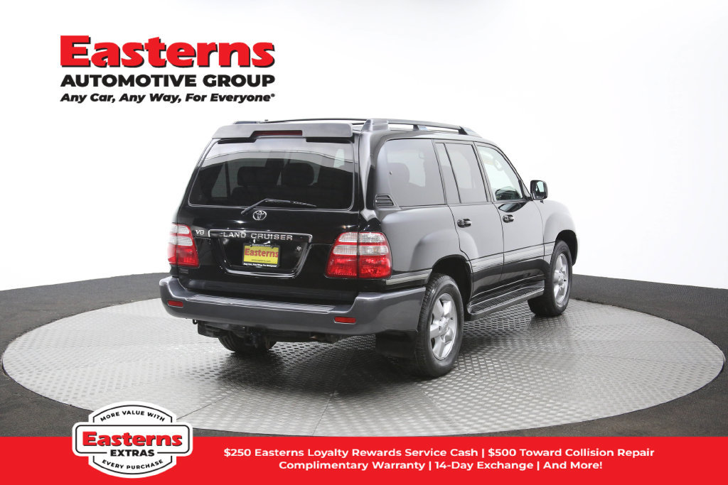 Used 2005 Toyota Land Cruiser w/ Convenience Pkg AWD/4WD image 44