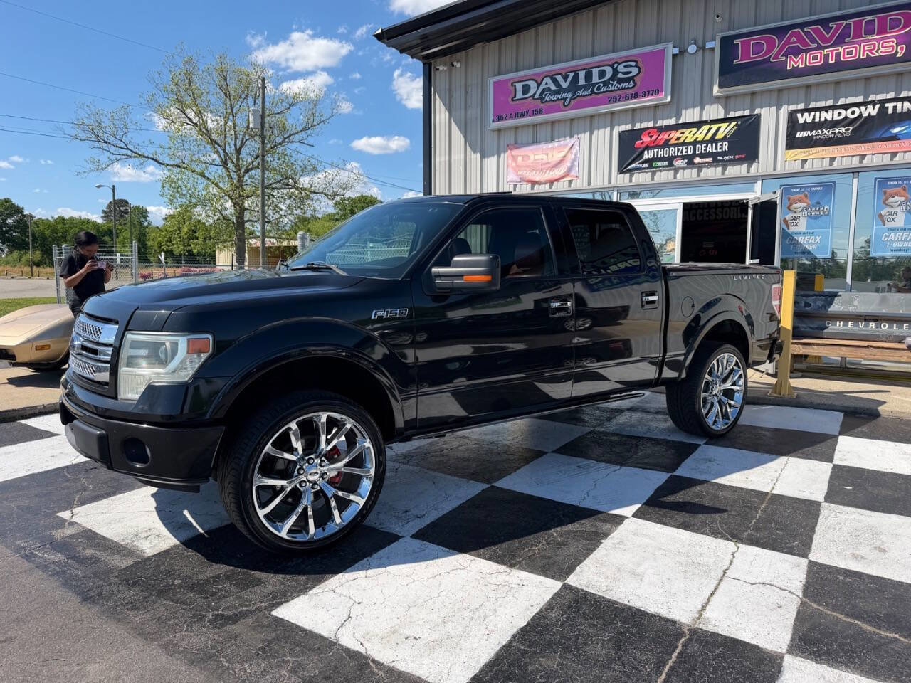 Used 2013 Ford F150 Limited AWD/4WD image 2