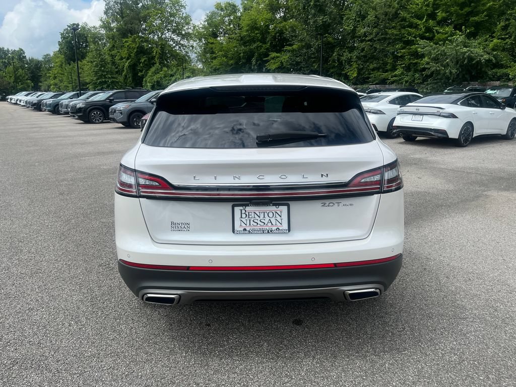 Used 2019 Lincoln Nautilus Select AWD/4WD image 5