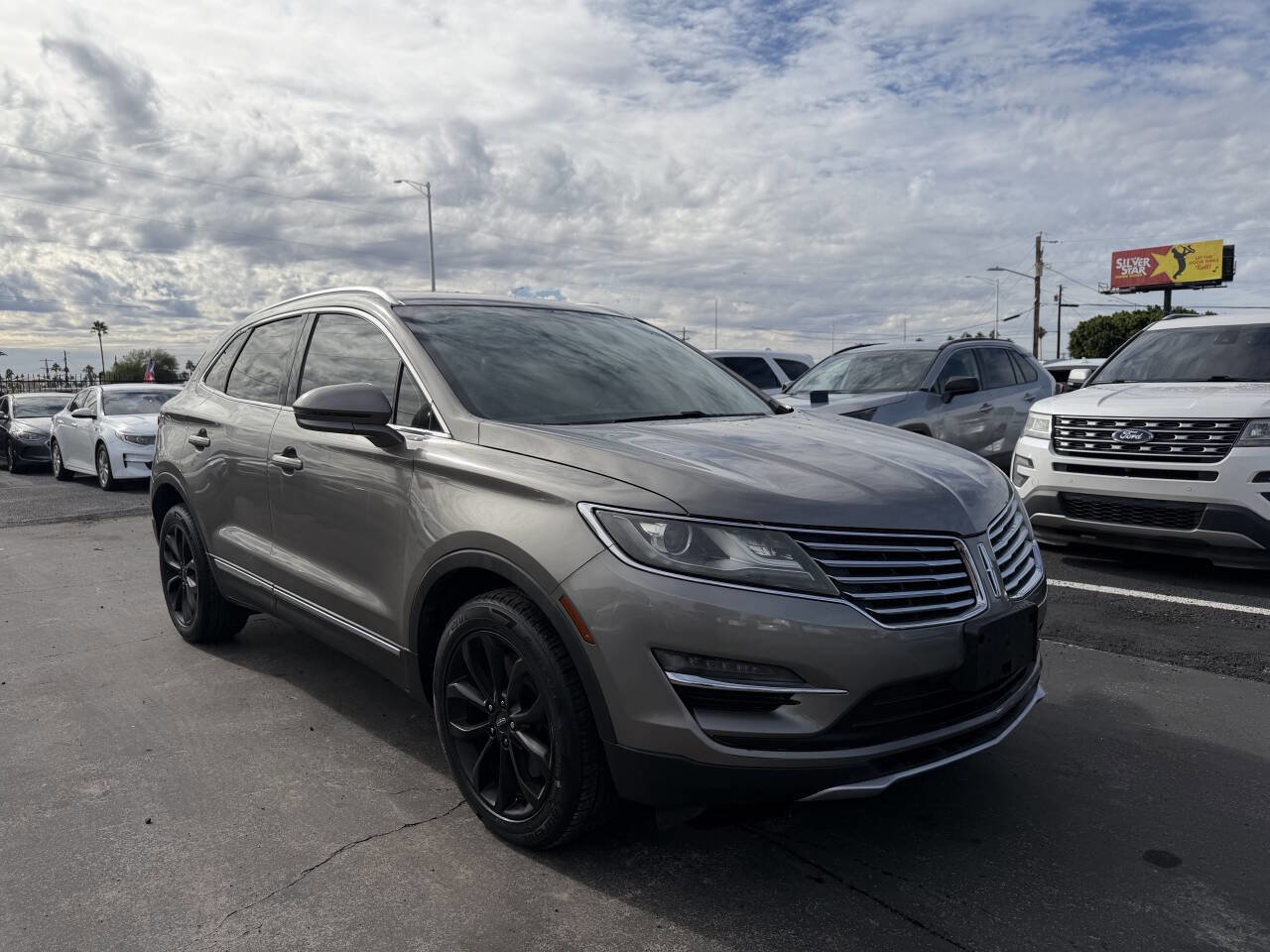 Used 2017 Lincoln MKC Select FWD image 18
