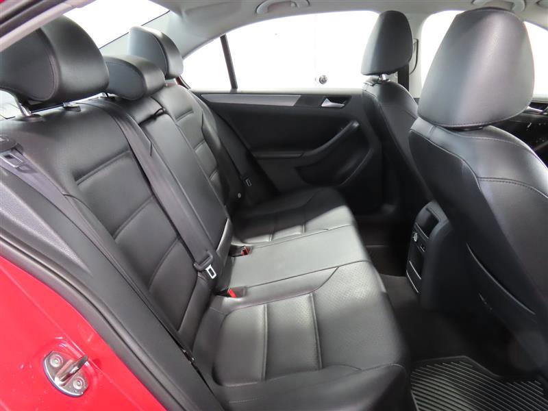 Used 2014 Volkswagen Jetta TDI FWD image 31