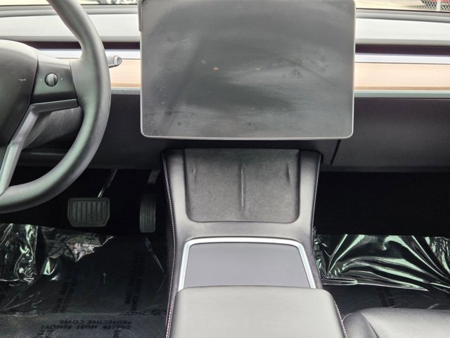 Used 2022 Tesla Model 3 image 15