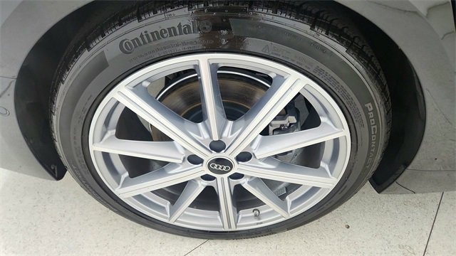 Used 2025 Audi A6 2.0T Premium image 57