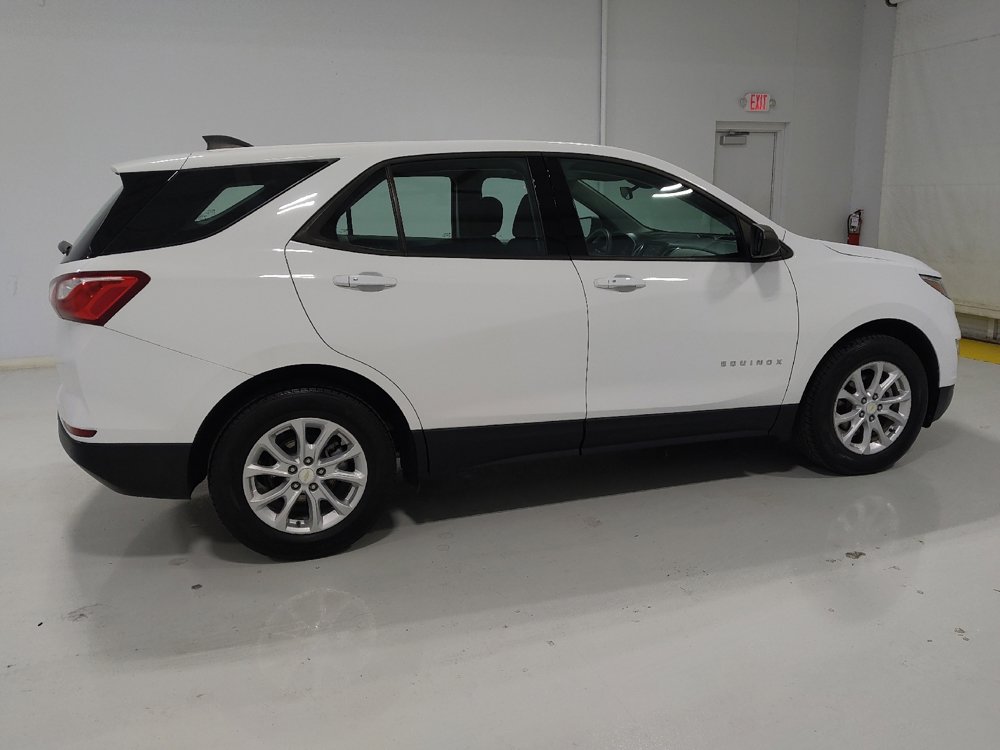 Used 2019 Chevrolet Equinox LS image 10