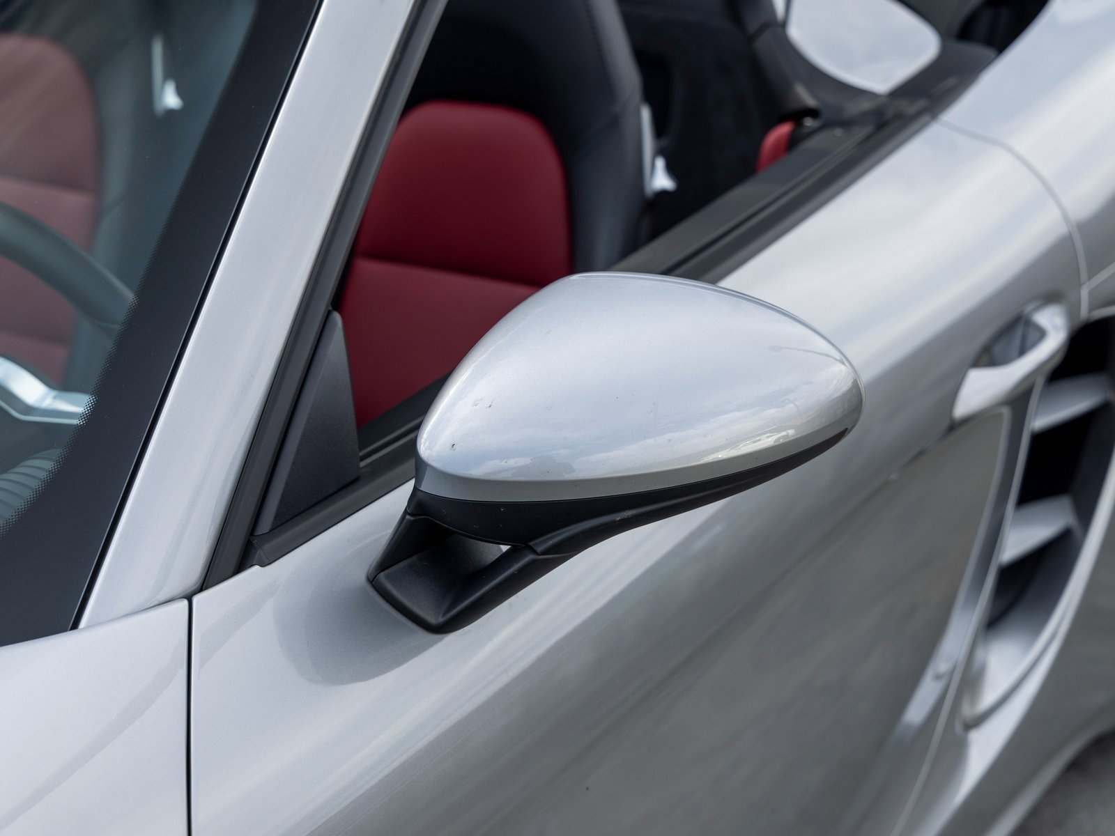 Certified 2025 Porsche 718 Boxster S image 17