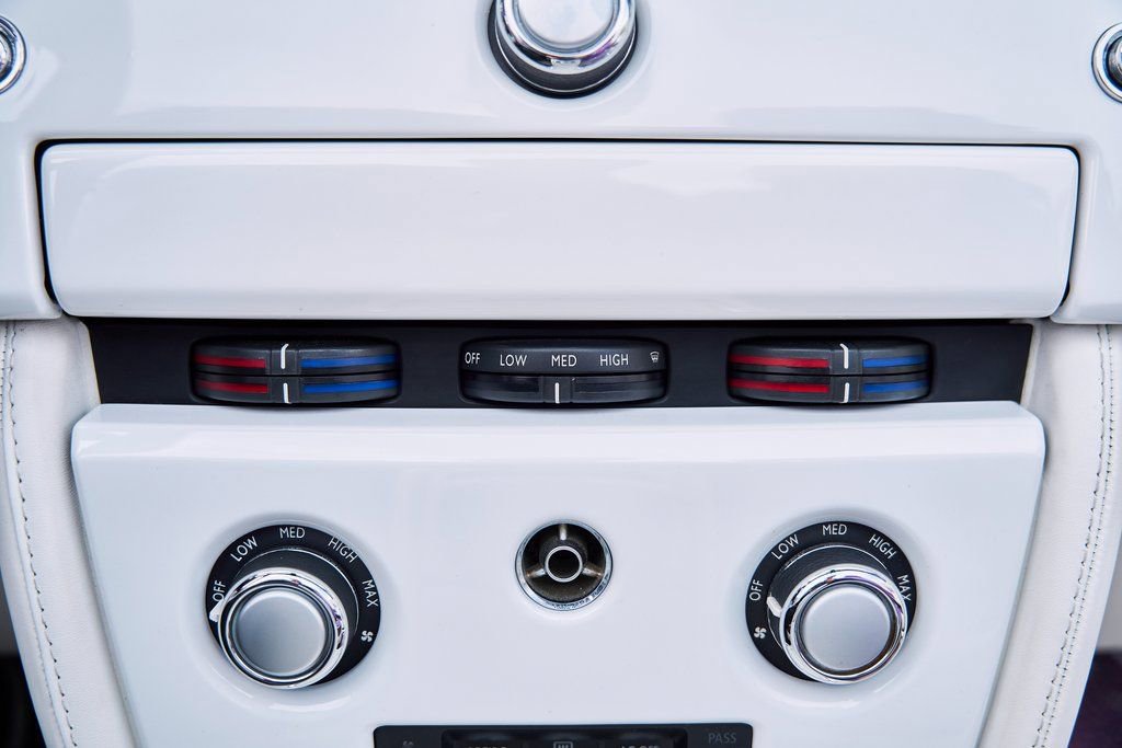 Used 2008 Rolls-Royce Phantom Drophead Coupe RWD image 84
