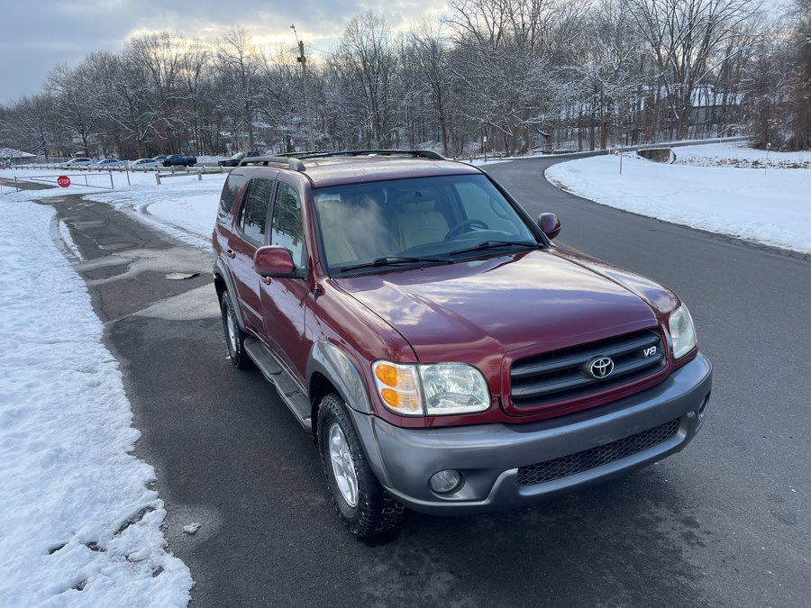 Used 2004 Toyota Sequoia SR5 AWD/4WD image 2