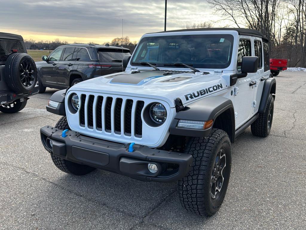 Used 2021 Jeep Wrangler Unlimited Rubicon w/ Steel Bumper Group AWD/4WD image 2