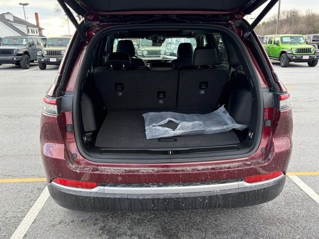 New 2026 Jeep Grand Cherokee Limited AWD/4WD image 7